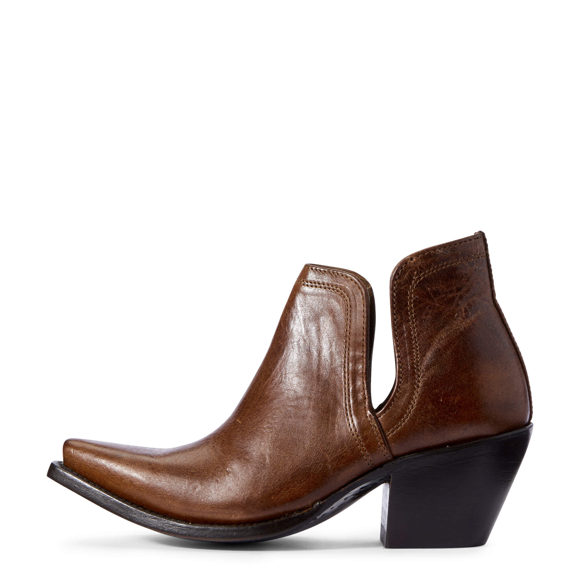 ariat short booties