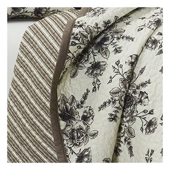 Lyla Floral Print Reversible Quilt Set #3